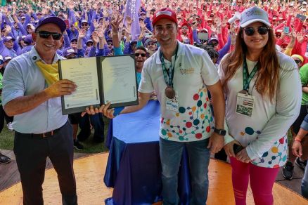 Governador participou da 2� Conven��o dos Diretores do Estado de Mato Grosso nesta ter�a-feira (01.4)