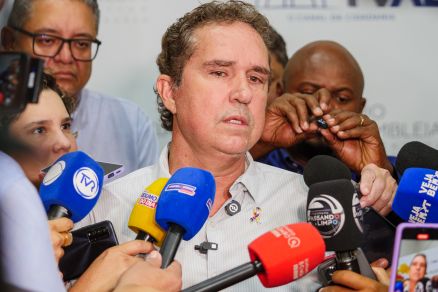 O vice-prefeito de Vrzea Grande, Tio da Zaeli, disse que precisa de ajuda por ter grande demanda