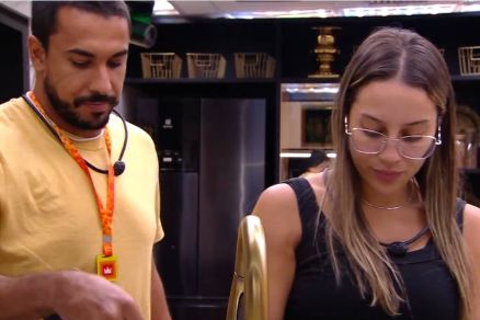 Maike e Renata conversam no BBB 25