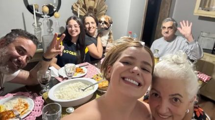 Viih Tube postou foto almo�ando com a fam�lia paterna