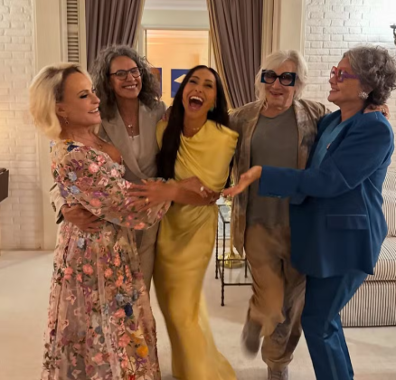 Sabrina Sato e Nicolas Prattes no casamento de Ana Maria Braga e Fabio Arruda 