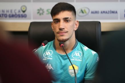 Pedrinho, que teve contrato rescindido com o Cuiab recentemente 