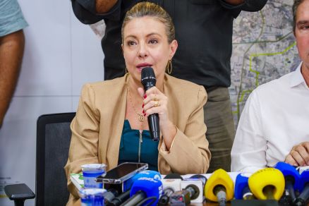 A prefeita de Vrzea Grande, Flvia Moretti, que falou sobre o fim do Terminal Andr Maggi