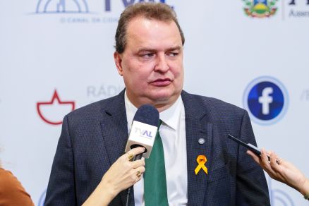 O presidente da AL, Max Russi: 