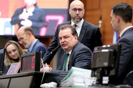 O presidente da AL, deputado Max Russi, pediu urgncia na tramitao da projeto