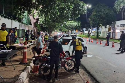 A operao na Avenida Beira Rio, em Cuiab 