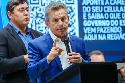 O governador Mauro Mendes, durante o evento da assinatura do contrato