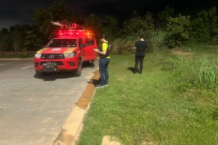 Corpo de Bombeiros foi acionado e auxiliou na retirada da vtima do local