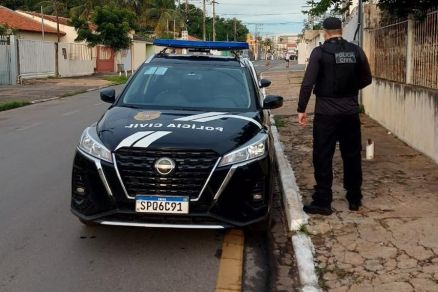Agentes da Polcia Civil investigavam uma ocorrncia de assalto, quando houve o confronto 