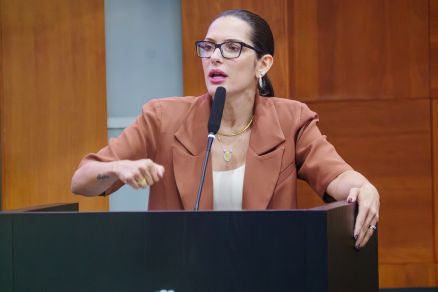 A deputada Janaina Riva, que vai concorrer uma cadeira ao Senado na eleio de 2026