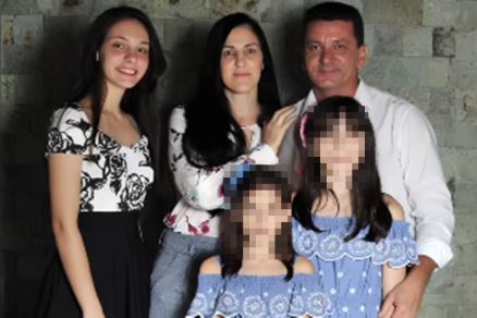 Regivaldo Cardoso ao lado da famlia, que morreu nas mos de Gilberto Rodrigues dos Anjos