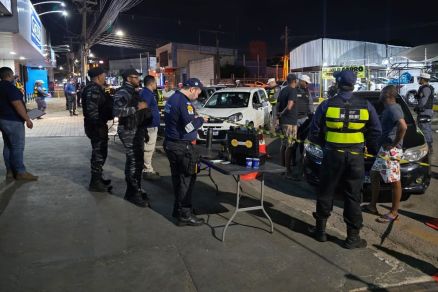 Blitz realizada em Cuiab� noite desta quinta-feira