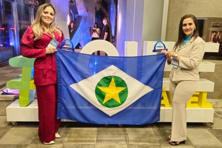 Joelma Pires, diretora da EE Ulisses Guimar�es e Luciana Ines Arana, coordenadora da EE Albert Einsten