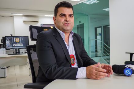 O delegado Rog�rio Ferreira, que est� � frente da investiga��o