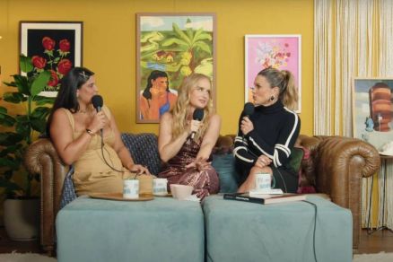 Ang�lica participa do podcast de Fl�via Alessandra e Giulia Costa