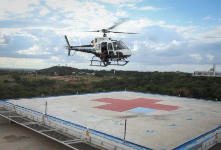 Este foi o segundo teste do Ciopaer no heliponto do Hospital Central e contou com o apoio do Corpo de Bombeiros