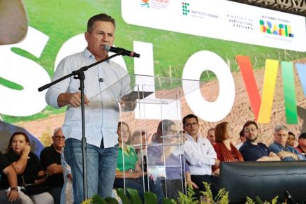 O governador Mauro Mendes durante evento em Campo Verde