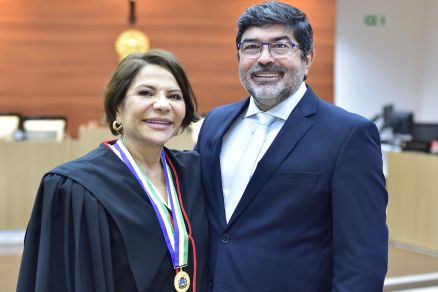 A desmebargadora Juanita Duarte e o juiz Ant�nio Hor�cio (foto: Alair Ribeiro/TJMT)