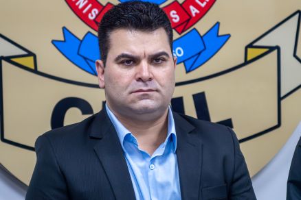 O delegado Rogrio Ferreira, titular da Decon