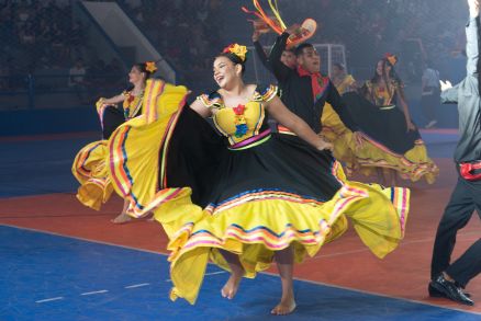 Espet�culo Sapezal, Cantando e Dan�ando o Pantanal