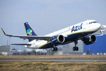 Avio da Azul Linhas Areas, que suspendeu voos em Cuiab 