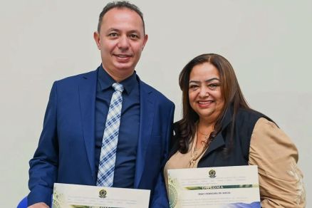 O vice-prefeito Lenildo Augusto da Silva e a prefeita Iraci Ferreira da Souza