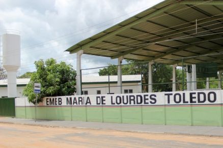 A escola municipal Maria de Lourdes Toledo Areias, em Vrzea Grande 
