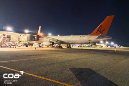 O Boeing 757-200, que pousou nesta quinta no Aeroporto Marechal Rondon