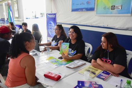 Durante os dois dias de ao, foram oferecidos diversos servios para a populao