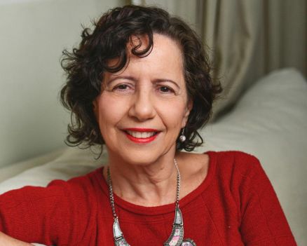 O livro  escrito pela jornalista, Martha Baptista 
