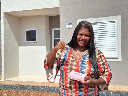Suzelaine  uma das moradores do residencial do SER Famlia Habitao em Vrzea Grande