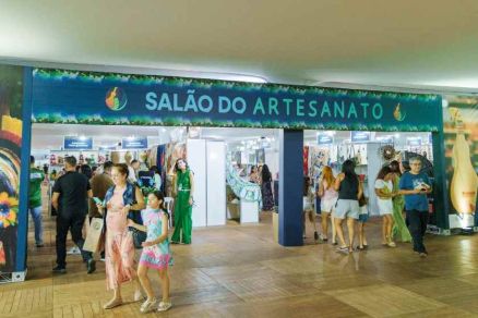 Espao do artesanato na FIT Pantanal