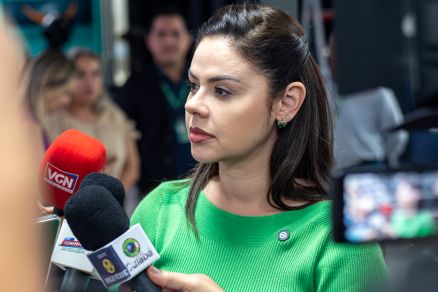 Vereadora Michelly Alencar, que defendeu investigao de obras