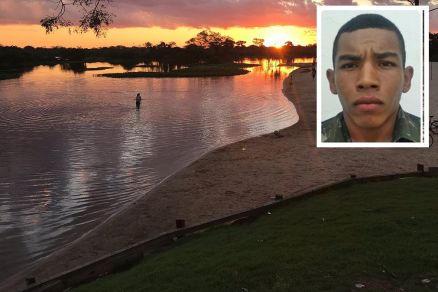 Soldado Luiz Moroa (em detalhe) morreu ao atravessar rio na Praia do Daveron