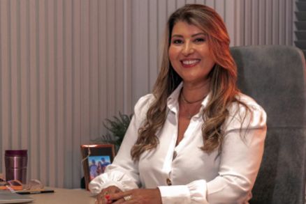 Mrcia Oliveira, empresria  frente da Neombile em MT h 25 anos