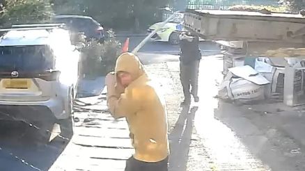 Brasileiro  condenado por matar adolescente com espada em Londres