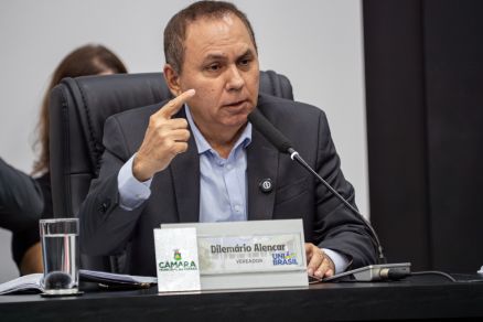 O vereador Dilemrio Alencar, relator da CPI do Estacionamento Rotativo