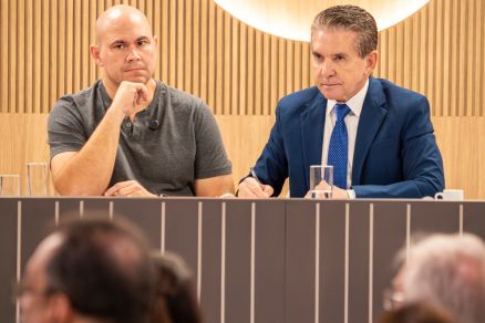 O prefeito Abilio Brunini e o presidente do TCE-MT, Srgio Ricardo, durante balano de gesto