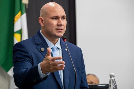 O prefeito de Cuiab Abilio Brunini, que sancionou a lei