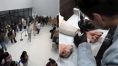 Igreja em SC faz tatuagem coletiva em fiis e recebe crticas