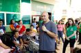 Prefeito visita pontos de inscrio do Casa Cuiabana e esclarece dvidas