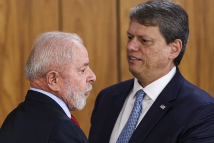 O presidente Lula e o governador de So Paulo, Tarcsio de Freitas