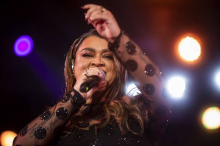 A cantora Preta Gil durante show na Arena Heineken, em SP