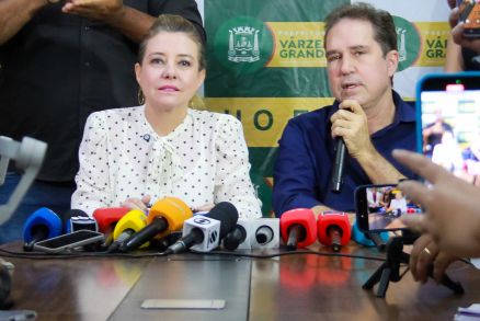 A prefeita de Vrzea Grande, Flvia Moretti e o vice-prefeito Tio da Zaeli