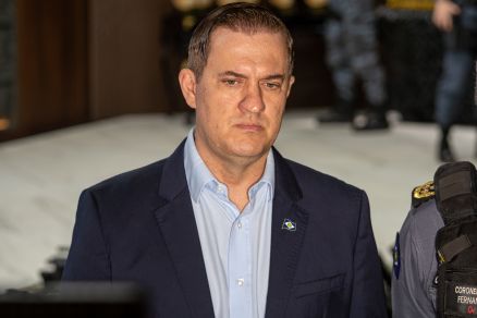 O secretrio de Estado de Segurana Pblica, coronel Csar Roveri