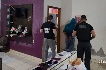Agentes da Polcia Civil durante Operao Rbula 