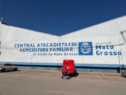 Centro de distribuio de hortigranjeiros de Cuiab 