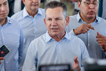 O governador Mauro Mendes, que comentou as tarifas impostas ao Brasil