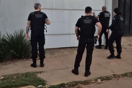 Policiais civis cumpriram ordens judiciais em Nova Ubirat e Sorriso