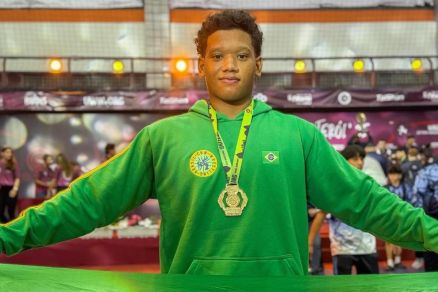 O mato-grossense Raphael Rodrigues Duarte vai disputar Campeonato Mundial de Wrestling sub-17
